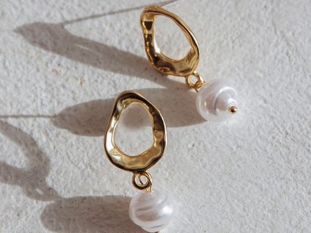 Honey Drop Pearl Earrings Gold For Cheap