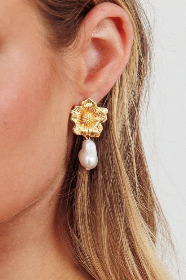 Camryn Drop Pearl Earrings Gold Online Sale