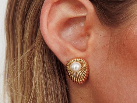 Anika Stud Pearl Earrings Gold Fashion